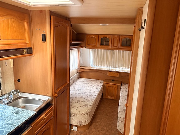 Knaus AZUR 600TL 3 of 5