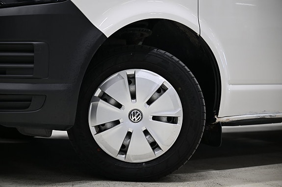 Volkswagen Transporter 6 of 27