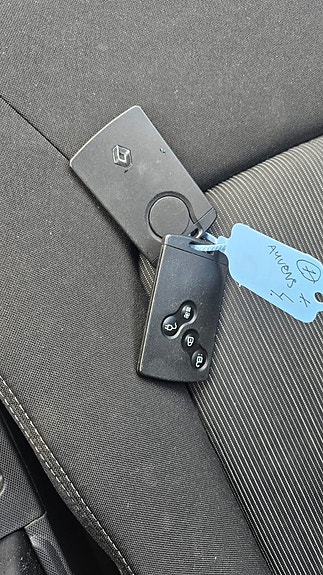 Renault Zoe 10 of 15