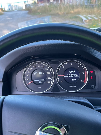 Volvo V70 5 of 6