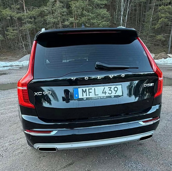 Volvo XC90 5 of 8