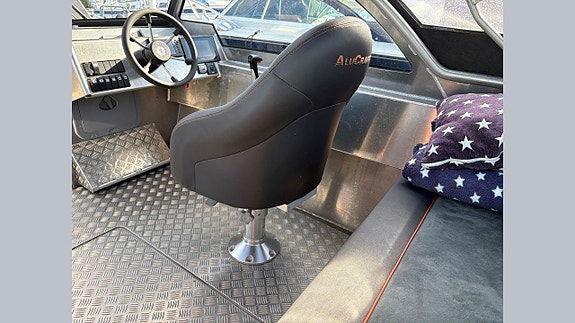 Alucraft 640 DP YAMAHA 150 HK -18 2 of 12
