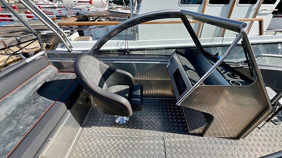 Alucraft 640 DP YAMAHA 150 HK -18 11 of 12