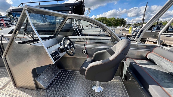 Alucraft 640 DP YAMAHA 150 HK -18 7 of 12