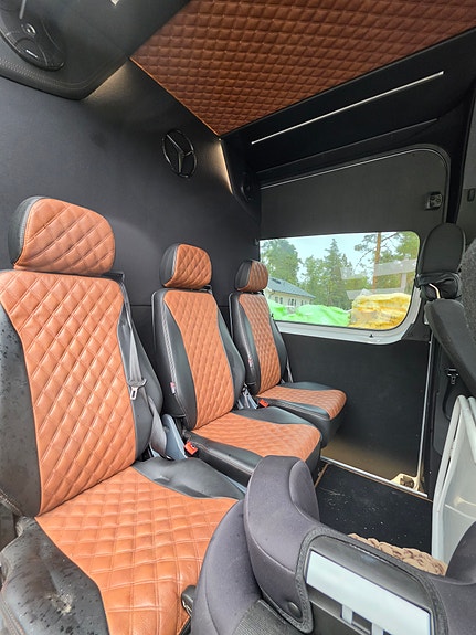 Mercedes-Benz Sprinter 317 8 of 14