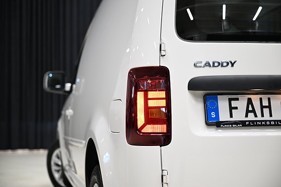 Volkswagen Caddy 9 of 26