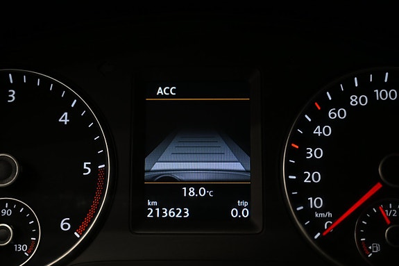 Volkswagen Caddy 14 of 26