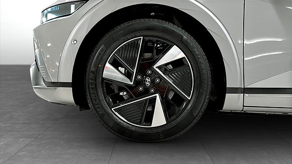 Hyundai Ioniq 5 6 of 10