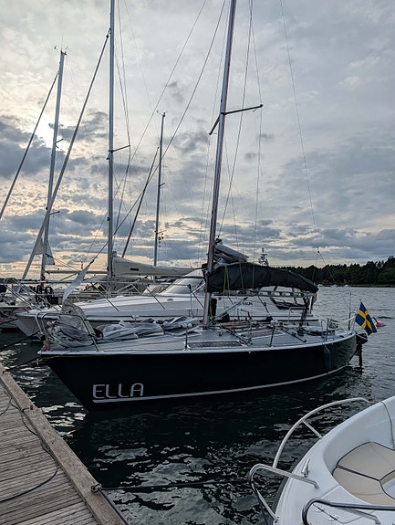 Maxi 80 Racer 3 of 9