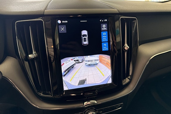 Volvo XC60 16 of 21