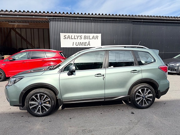 Subaru Forester 2 of 17