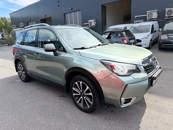 Subaru Forester 3 of 17