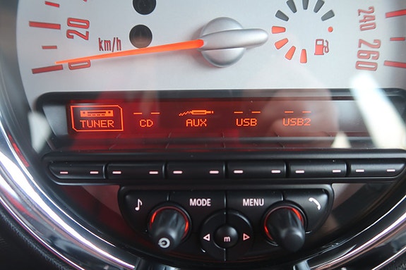 MINI Clubman Cooper 16 of 27