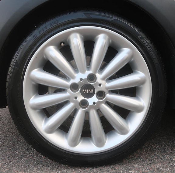 MINI Clubman Cooper 22 of 27