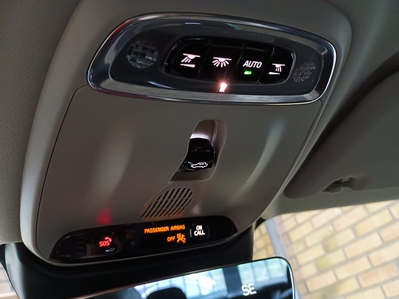 Volvo S60 13 of 16