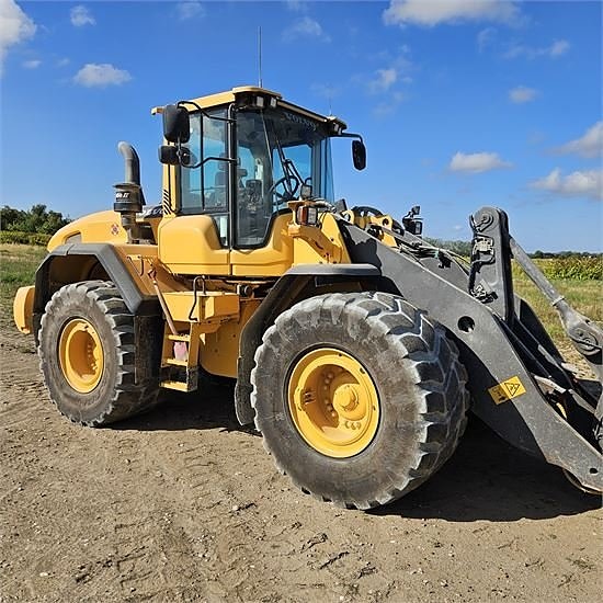 Volvo L120 G - hurtigskift / quick coupler  - dæk / tires 75 14 of 30