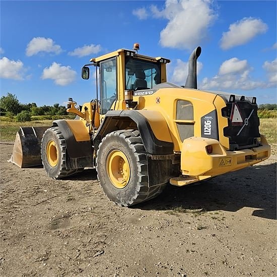Volvo L120 G - hurtigskift / quick coupler  - dæk / tires 75 7 of 30