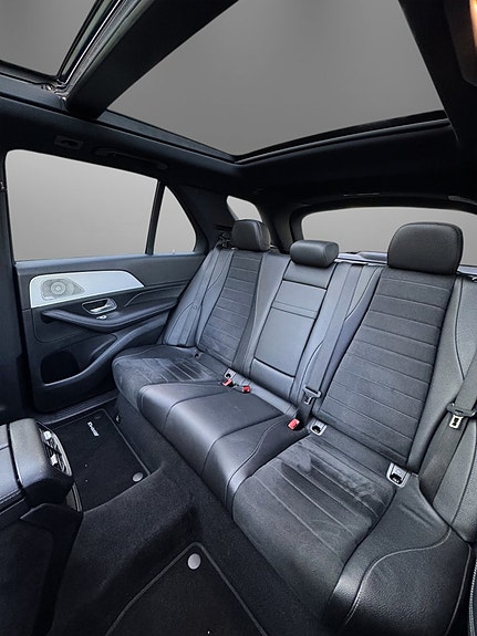 Mercedes-Benz GLE350 de 27 of 30