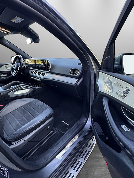 Mercedes-Benz GLE350 de 23 of 30