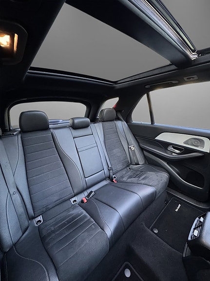 Mercedes-Benz GLE350 de 29 of 30