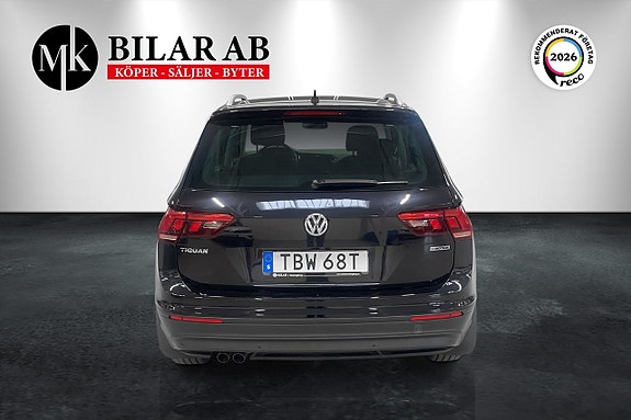 Volkswagen Tiguan 4 of 12