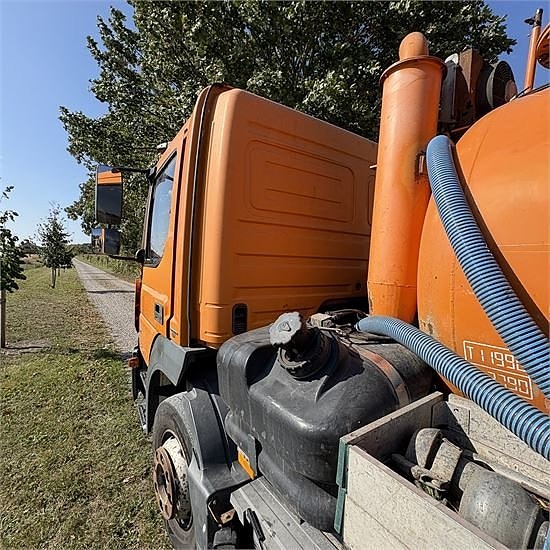 Mercedes Atego slamsuger/Sludge truck 3 of 30