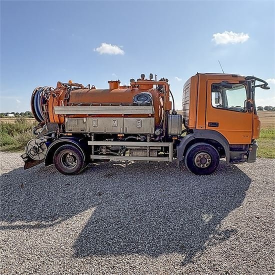 Mercedes Atego slamsuger/Sludge truck 4 of 30