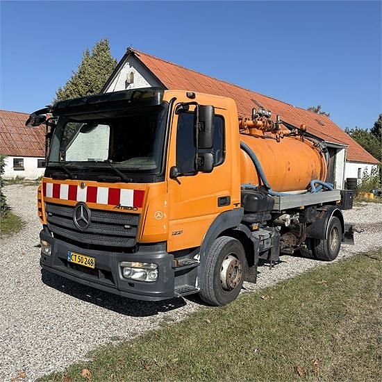 Mercedes Atego slamsuger/Sludge truck