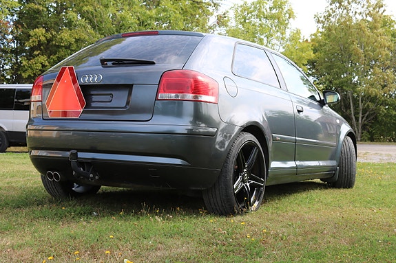 Audi A3 4 of 6