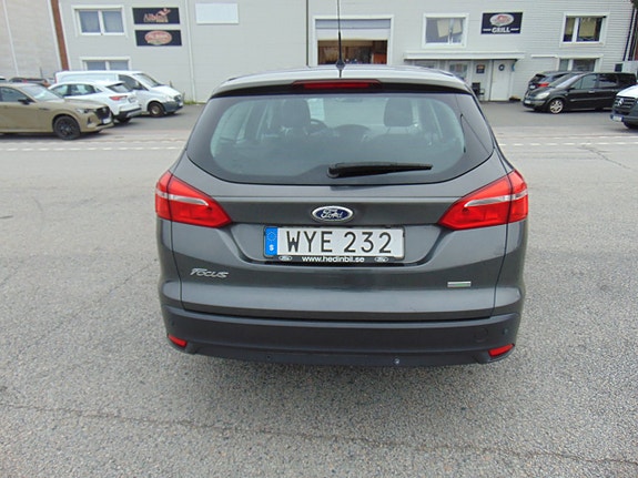 Ford Focus 6 of 10
