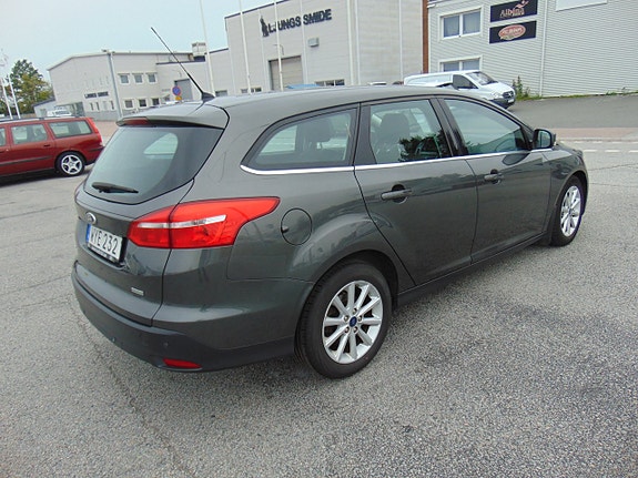 Ford Focus 5 of 10