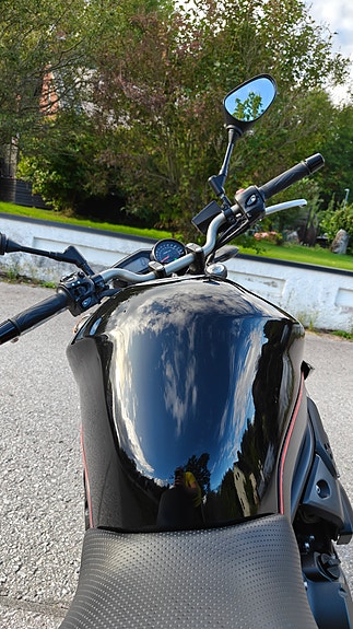 Yamaha XJ6 N ABS 4 of 6
