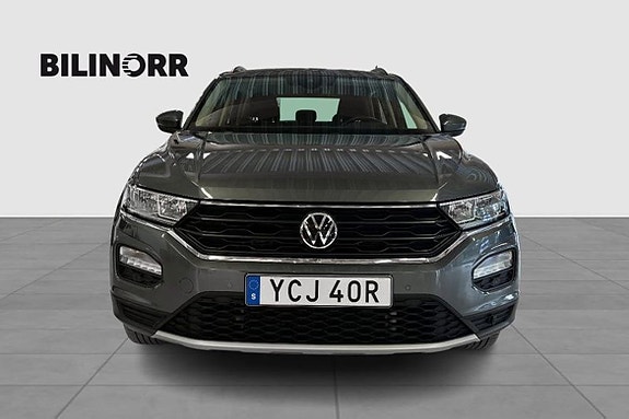 Volkswagen T-Roc 5 of 12