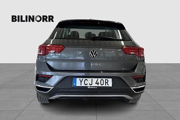 Volkswagen T-Roc 4 of 12