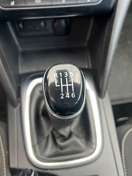 Renault Megane IV 8 of 10