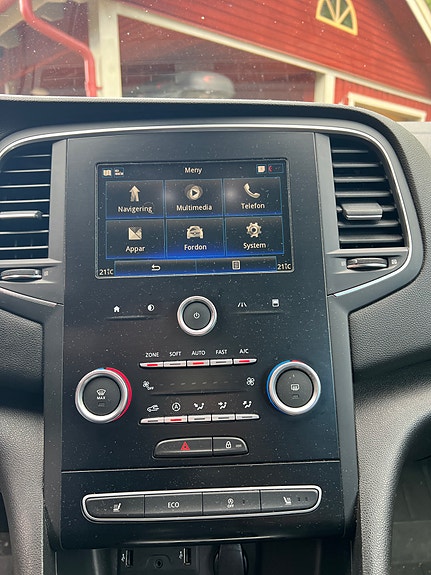 Renault Megane IV 9 of 10