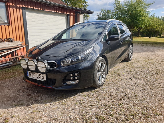 Kia Ceed 4 of 6