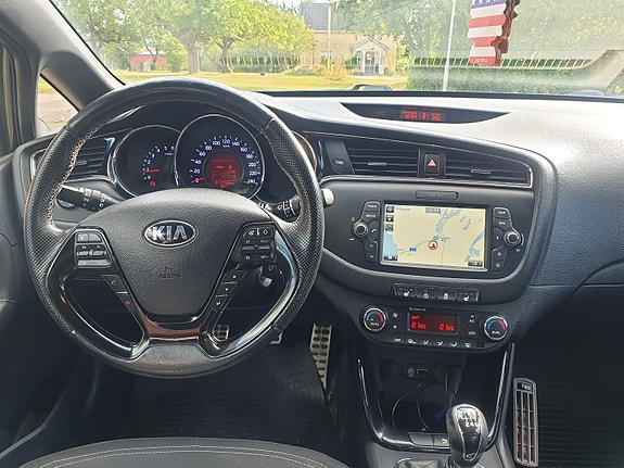 Kia Ceed 6 of 6
