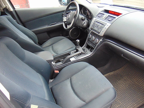 Mazda 6 8 of 10