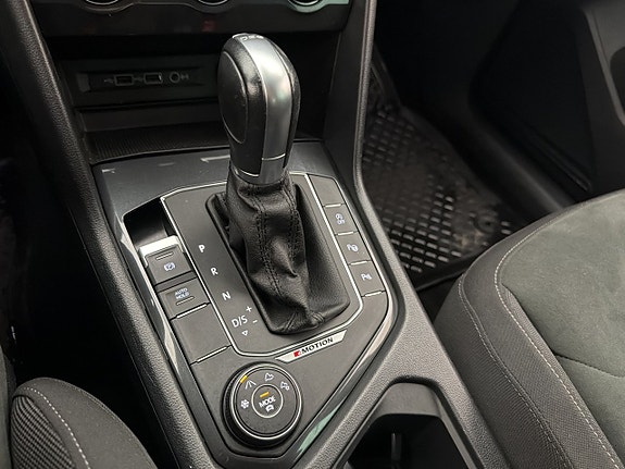 Volkswagen Tiguan 23 of 30