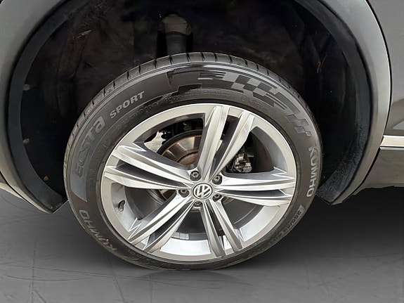 Volkswagen Tiguan 29 of 30