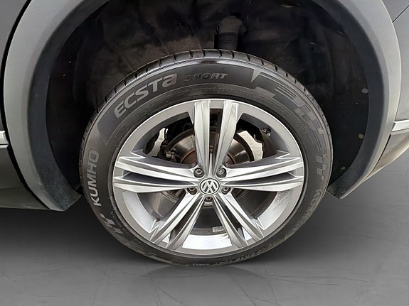 Volkswagen Tiguan 28 of 30