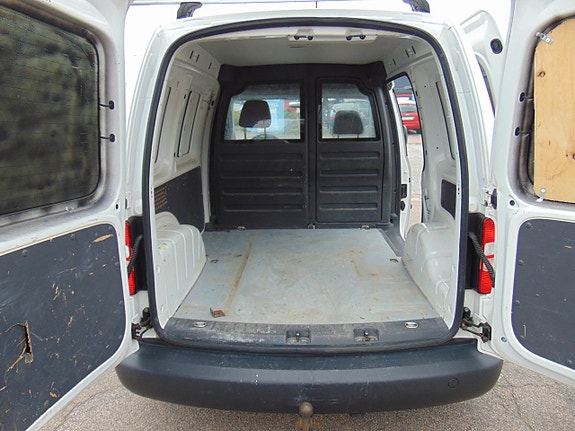 Volkswagen Caddy 10 of 10