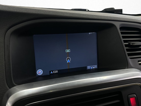 Volvo V60 21 of 30