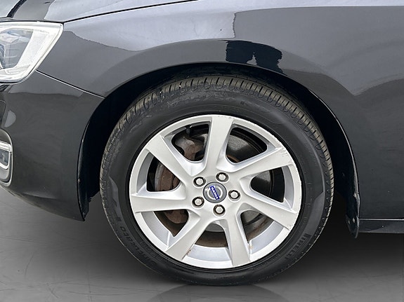 Volvo V60 27 of 30