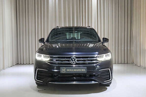 Volkswagen Tiguan 6 of 30