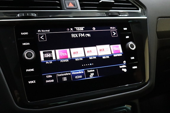 Volkswagen Tiguan 23 of 30