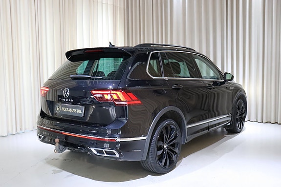 Volkswagen Tiguan 10 of 30