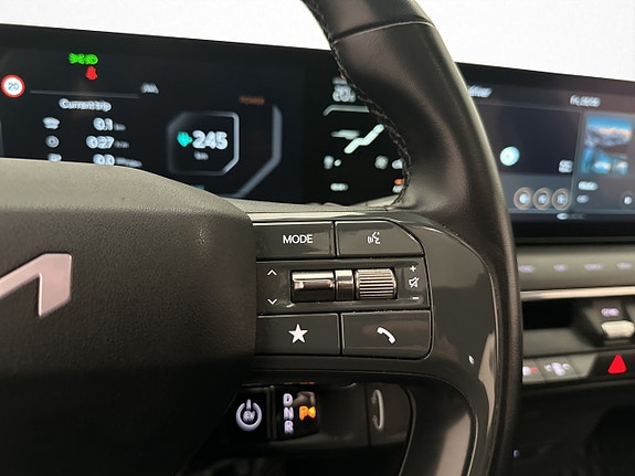 Kia EV9 25 of 30