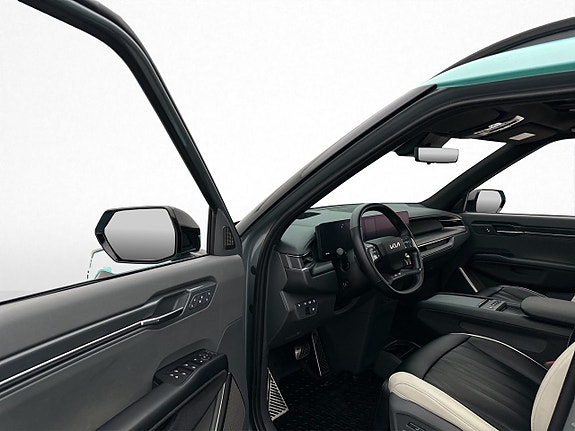 Kia EV9 15 of 30